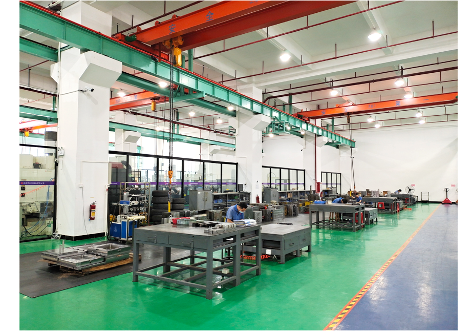 塑胶模具基本结构包括以下几部分